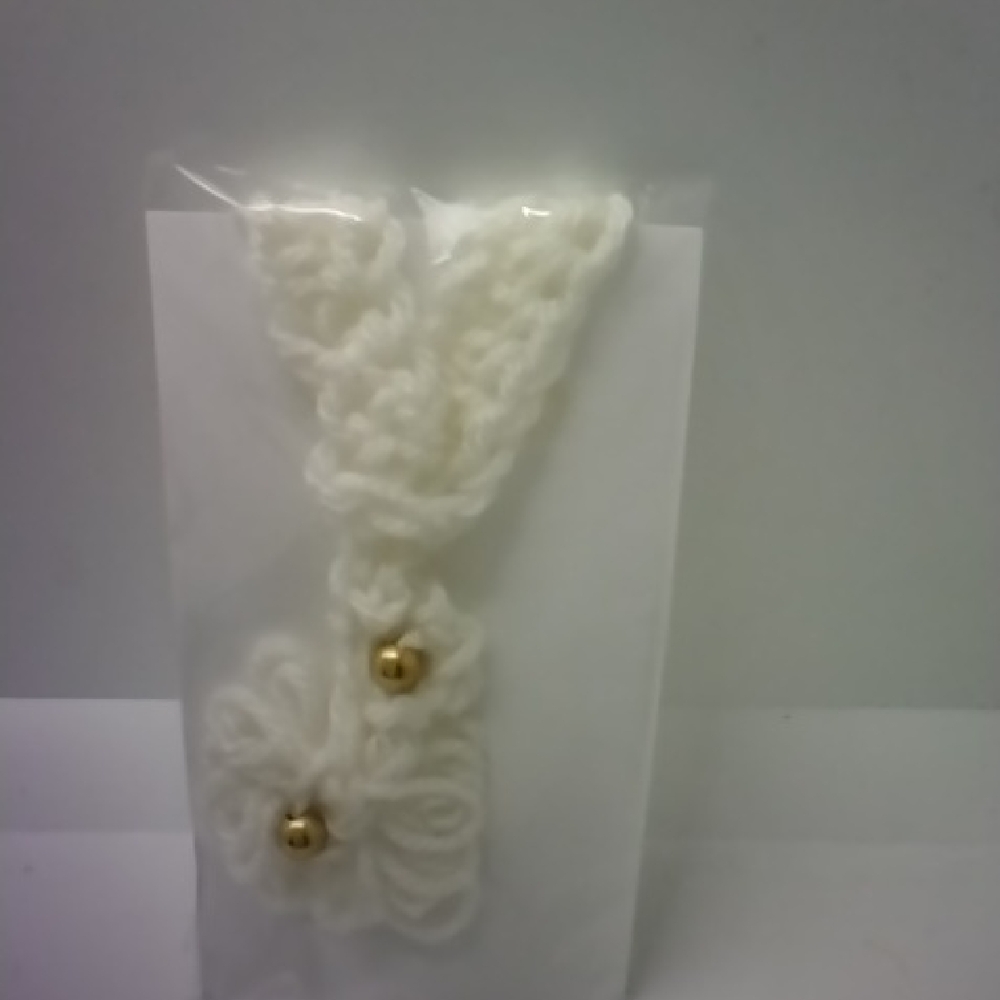 Lorena Espinoza Design Cream Crochet Hair Clip